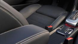 Buick Cascada (2016) - fotel kierowcy, widok z przodu