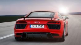 Audi R8 II V10 plus (2015) - widok z tyłu