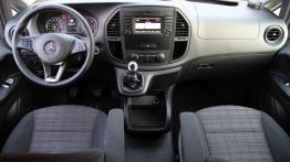 Mercedes Vito III Tourer 111 CDI - galeria redakcyjna - pełny panel przedni