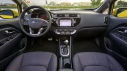 Kia Rio III 5d Facelifting (2016) - wersja amerykańska - pełny panel przedni