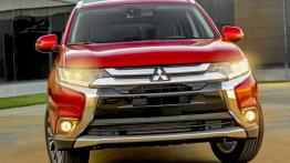 Mitsubishi Outlander III Facelifting (2016) - wersja amerykańska - widok z przodu