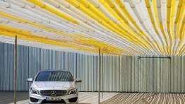 Mercedes CLA 250 Edition 1 (C117) 2012 - widok z przodu