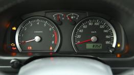 Suzuki Jimny Standard Facelifting 1.3 VVT 4WD 85KM - galeria redakcyjna - prędkościomierz