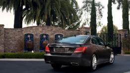 Hyundai Equus II Facelifting (2014) - widok z tyłu