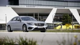 Mercedes S 63 AMG W222 (2014) - widok z przodu