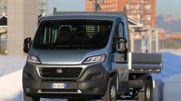 Fiat Ducato III Facelifting Tipper (2014) - widok z przodu