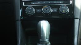 Volkswagen Golf VII Sportsvan - galeria redakcyjna - konsola środkowa