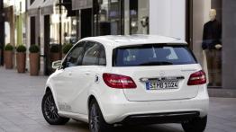 Mercedes klasy B Electric Drive (2014) - wersja europejska - widok z tyłu