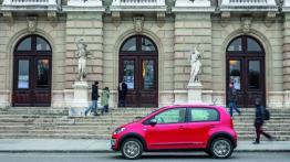 Volkswagen cross up! (2013) - lewy bok