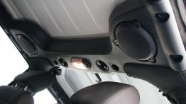 Jeep Wrangler III Unlimited Facelifting 2.8 DOHC I-4 Turbo CRD 200KM - galeria redakcyjna - inny ele