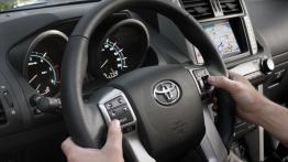 Toyota Land Cruiser 2010 - wersja 3-drzwiowa - kierownica