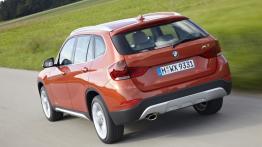 BMW X1 Facelifting - prezentacja w Monachium - widok z tyłu