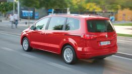 Seat Alhambra 2011 - widok z tyłu