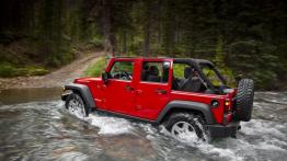 Jeep Wrangler 2011 - wersja 5-drzwiowa - lewy bok