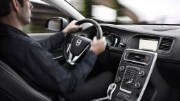 Volvo V60 Plug-In Hybrid - kokpit