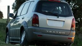 Ssangyong Rexton 2002 - widok z tyłu