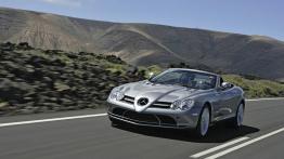 Mercedes SLR Roadster - widok z przodu