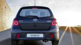 Toyota Yaris TS - widok z tyłu
