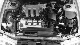 Mazda MX6 - silnik
