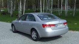 Hyundai Sonata - lewy bok