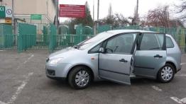 Ford Focus C-MAX 1.8 Ambiente - galeria redakcyjna - lewy bok