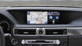 Lexus GS IV 450h F-Sport (2012) - nawigacja gps