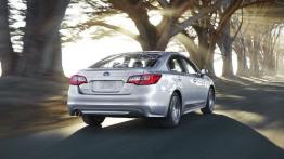 Subaru Legacy VI (2015) - widok z tyłu