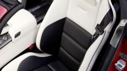 Mercedes SLS AMG Roadster 2012 - fotel kierowcy, widok z przodu