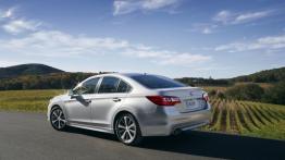 Subaru Legacy VI (2015) - widok z tyłu
