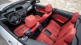 BMW 228i Cabrio (2015) - wersja amerykańska - widok ogólny wnętrza
