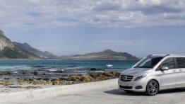 Mercedes klasy V (2014) - lewy bok