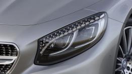 Mercedes klasy S Coupe (2014) - lewy przedni reflektor - wyłączony