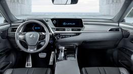 Nowy Lexus ES dotrze do Europy