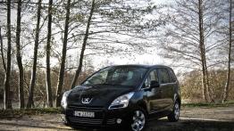 Peugeot 5008 pierwszej generacji – ciekawa propozycja dla rodziny