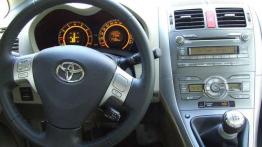 Toyota Auris czy Ford Focus?
