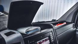 Mercedes Sprinter - bezpieczeństwo i komfort w trasie