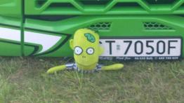 Moc, dźwięk i ... błoto