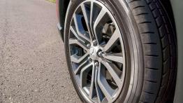 Mitsubishi Outlander - 100 razy "tak"?