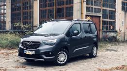 Opel Combo Life 1.5 Turbo 131 KM - galeria redakcyjna - widok z przodu