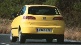 Seat Ibiza V - tył - reflektory wyłączone