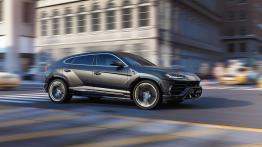 Lamborghini Urus (2017) - prawy bok