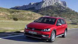 Volkswagen Golf VII Alltrack (2015) - widok z przodu