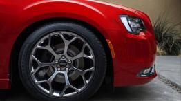 Chrysler 300S 2015 - koło