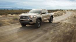 Toyota Tacoma II Facelifting TRD Off-Road Access Cab (2016) - lewy bok