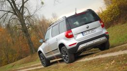Skoda Yeti Outdoor 2.0 TDI 170KM - galeria redakcyjna - widok z tyłu