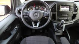 Mercedes Vito III Tourer 111 CDI - galeria redakcyjna - kokpit