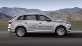 Audi Q7 II e-tron 2.0 TFSI quattro (2016) - prawy bok