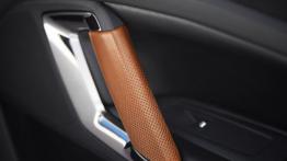 Peugeot 308 R HYbrid Concept (2015) - drzwi pasażera od wewnątrz