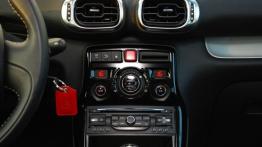 Citroen C3 II Picasso 1.6 VTI 120KM - galeria redakcyjna - konsola środkowa