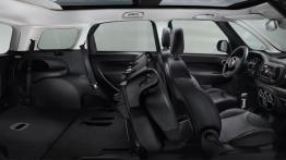Fiat 500L Living (2014) - tylna kanapa złożona, widok z boku
